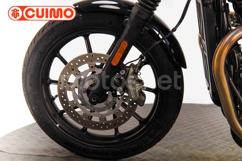 Triumph Speed Twin 900 - Vista 23