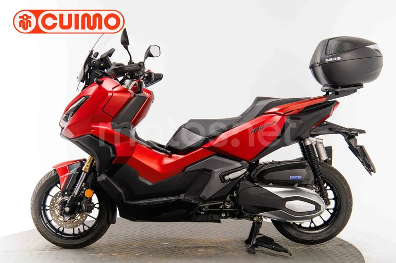 Honda ADV350 - Vista 8