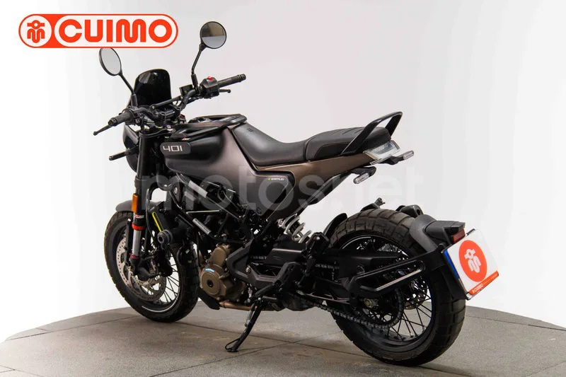 Husqvarna Svartpilen 401 - Vista 7