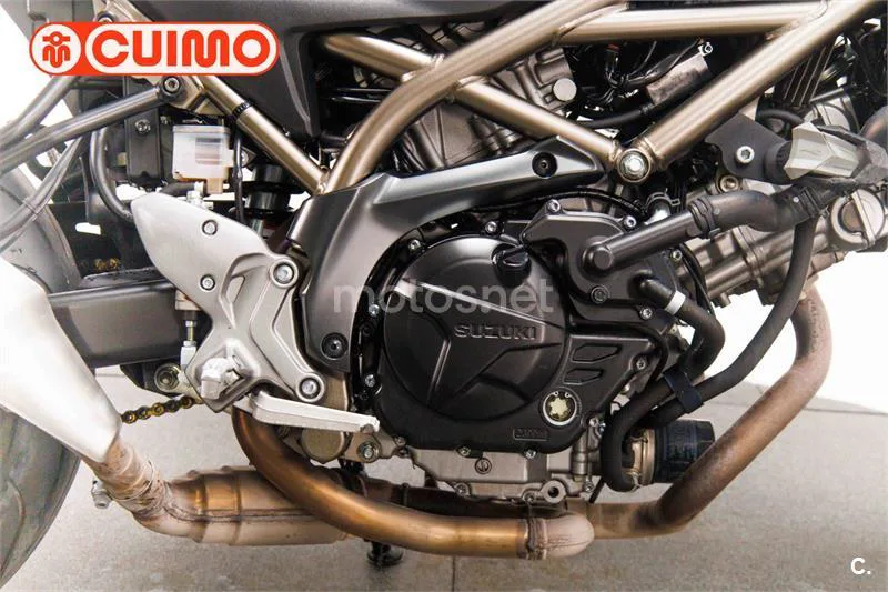 Suzuki SV650 - Vista 15