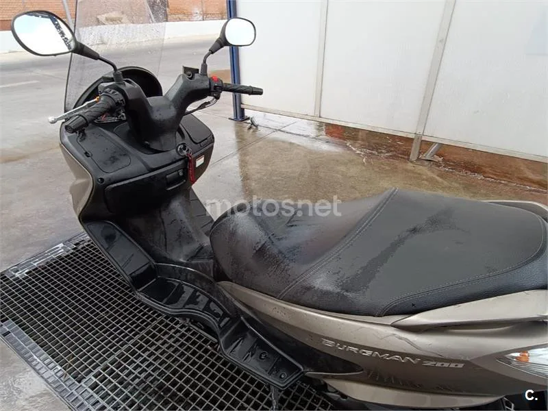 Suzuki Burgman 200 1900 € 2017 Madrid - 2