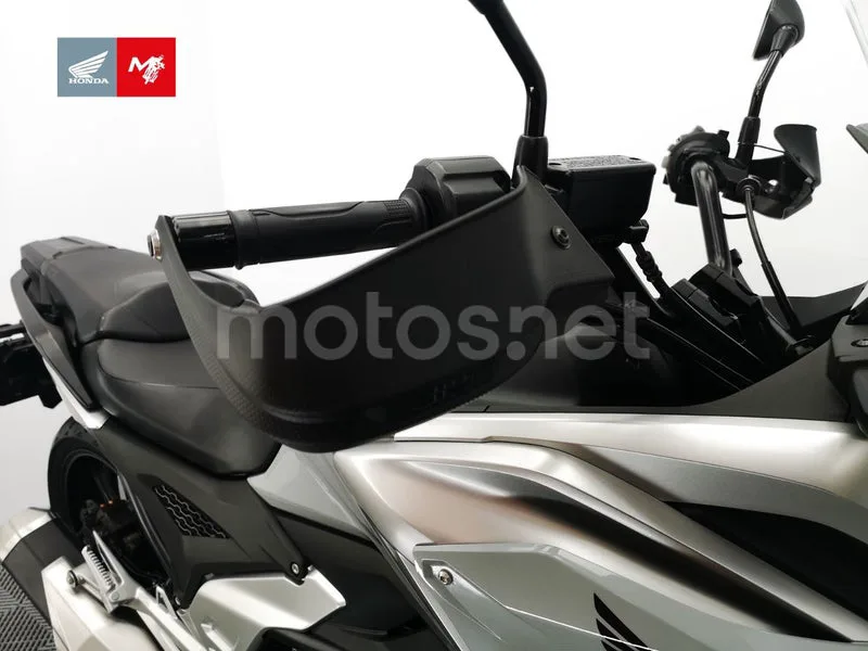 Honda NC750X - Vista 14