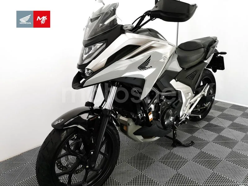 Honda NC750X - Vista 17