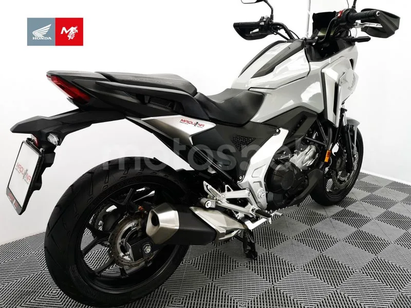 Honda NC750X - Vista 4