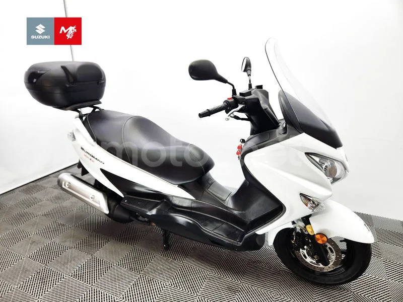 Suzuki Burgman 125 2490 € 2019 Barcelona - 2