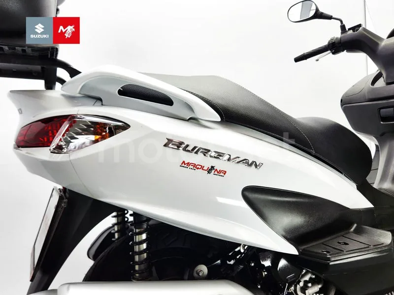 Suzuki Burgman 125 - Vista 14