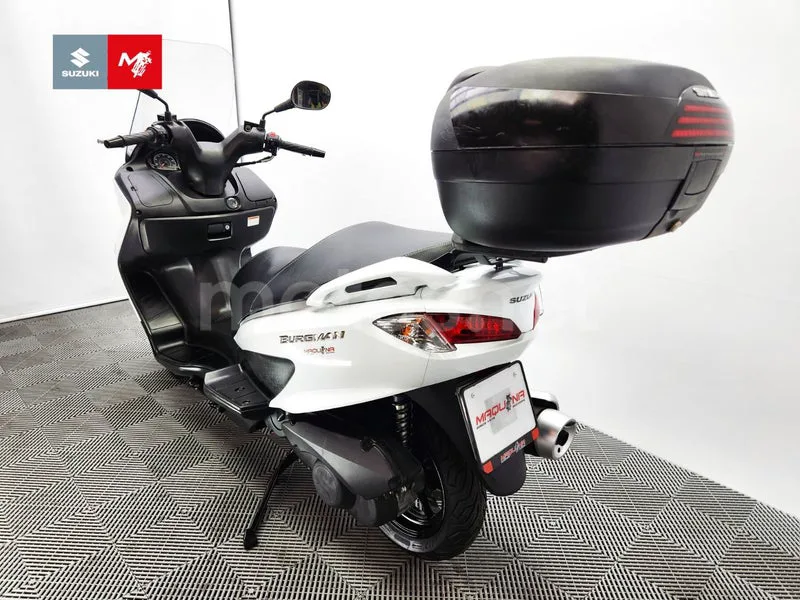 Suzuki Burgman 125 - Vista 20