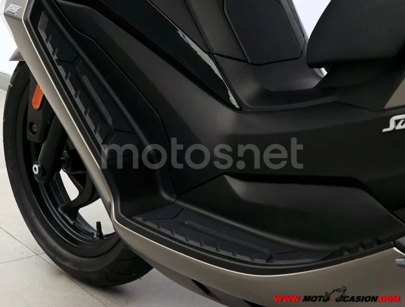 Kymco Super Dink 125 - Vista 10
