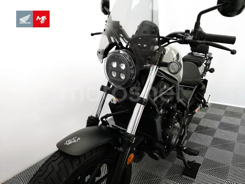 Honda Rebel 500 - Vista 19