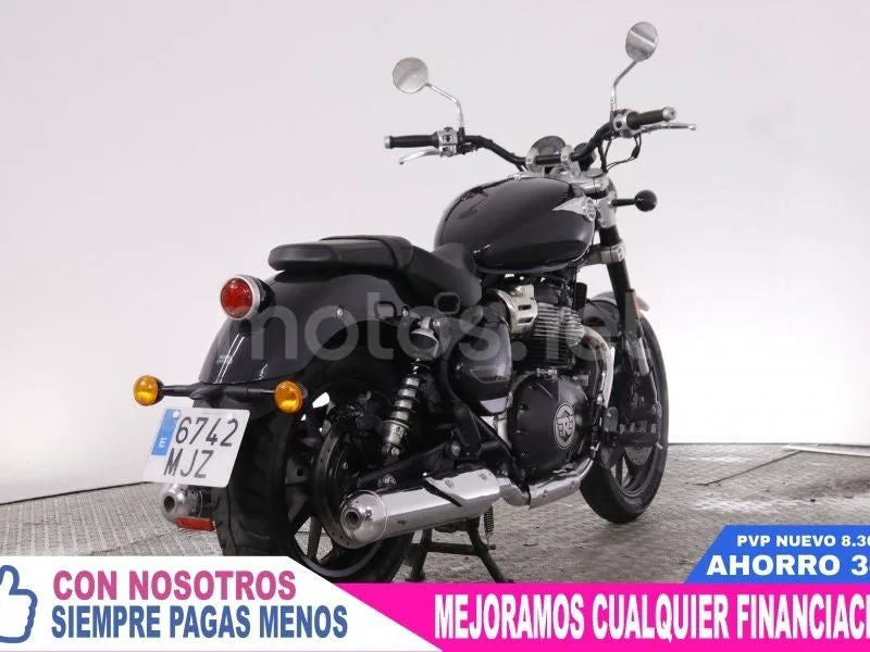Royal Enfield Super Meteor 650 - Vista 6