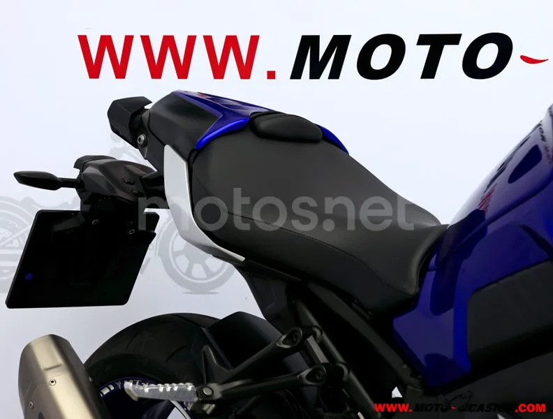 Yamaha MT-10 - Vista 11