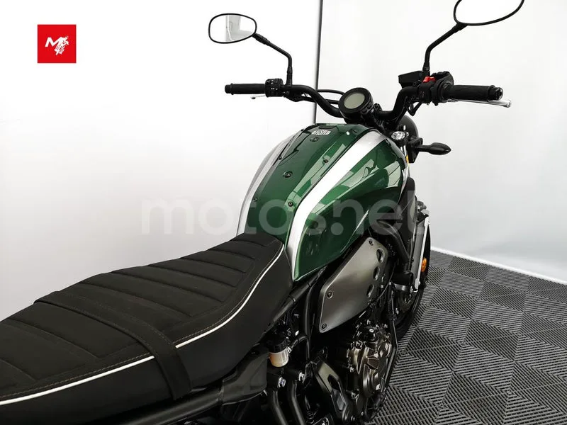 Yamaha XSR700 - Vista 6