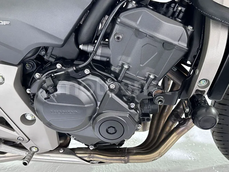 Honda CB600F Hornet - Vista 22