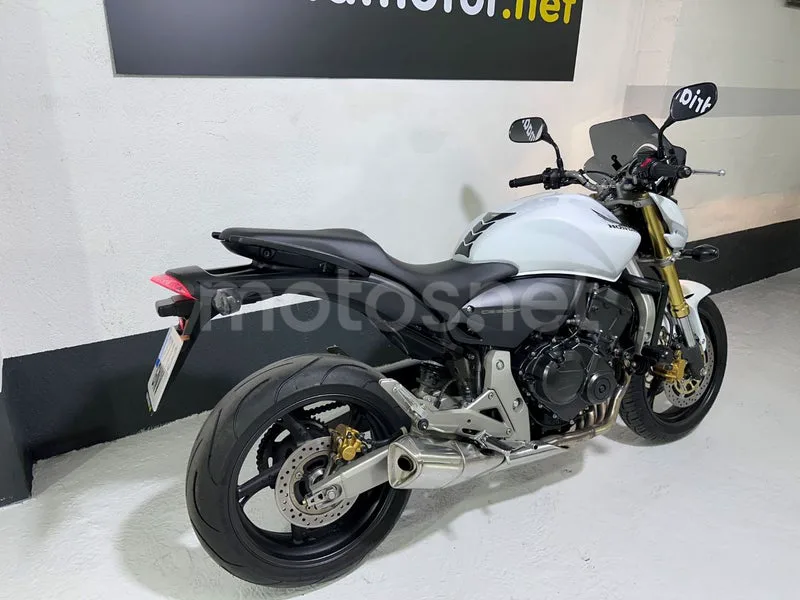 Honda CB600F Hornet - Vista 5