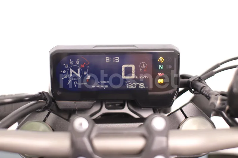Honda CB650R - Vista 6