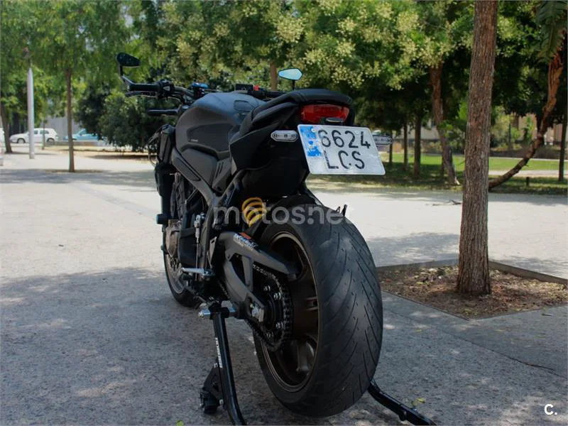 Honda CB650R - Vista 3