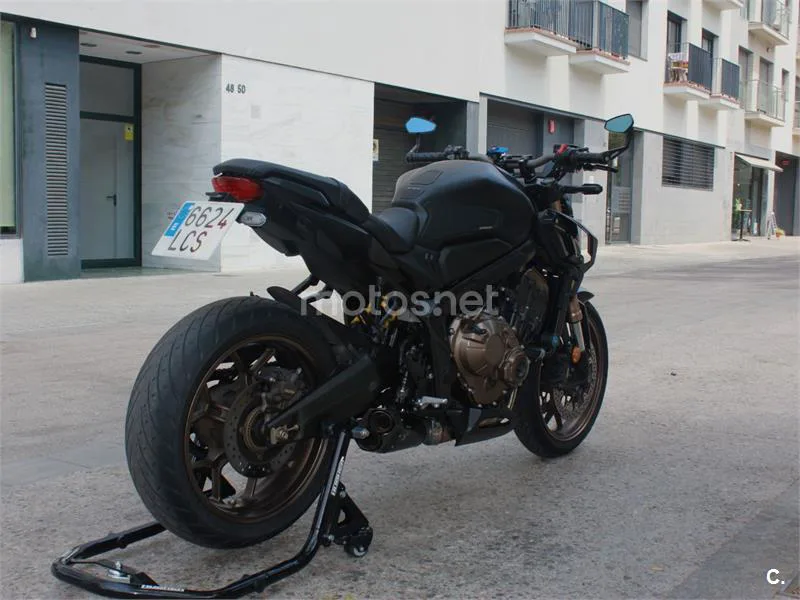 Honda CB650R - Vista 4