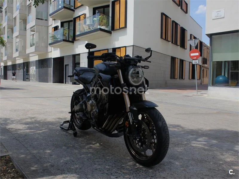Honda CB650R - Vista 6