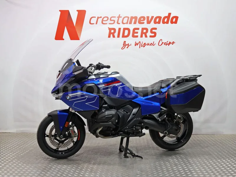 BMW R 1300 RT - Vista 4