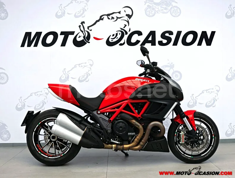 Ducati Diavel 8999 € 2012 Toledo - 2