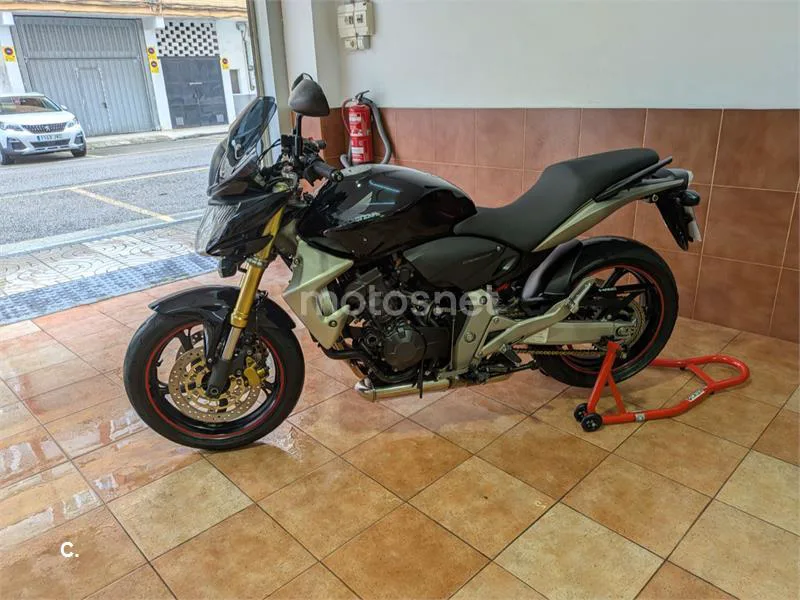 Honda CB600F Hornet 3500 € 2009 Cantabria - 1