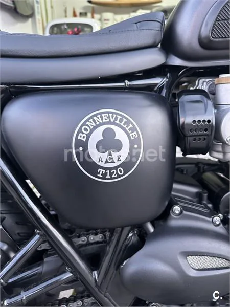 Triumph Bonneville T120 - Vista 7