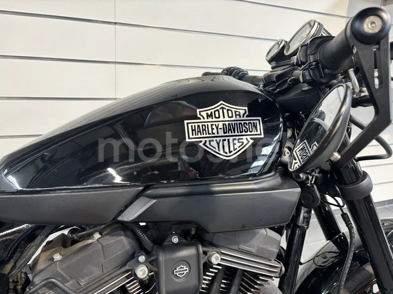 Harley-Davidson XR1200X - Vista 3