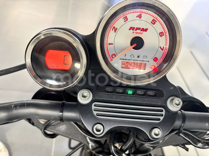 Harley-Davidson XR1200X - Vista 8