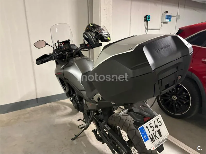 Honda XL750 Transalp - Vista 3