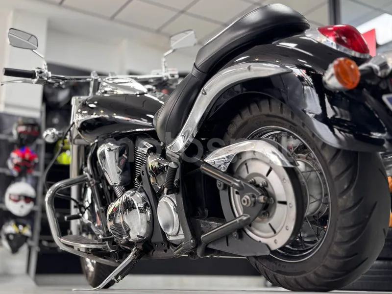 Kawasaki VN900 Classic - Vista 7