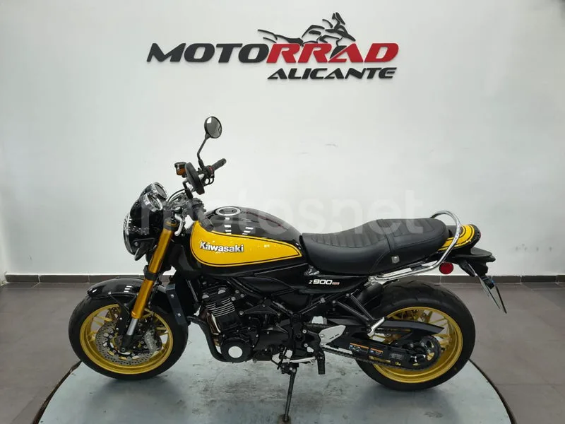 Kawasaki Z900RS 10.990 € 2024 Alicante - 2
