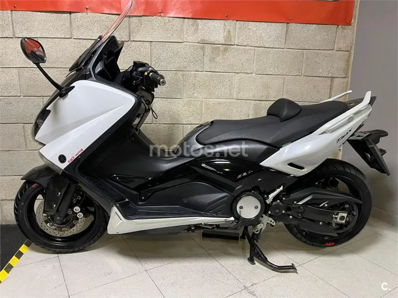 Yamaha TMAX 530 - Vista 5