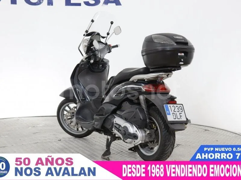 Piaggio Beverly 500 - Vista 8