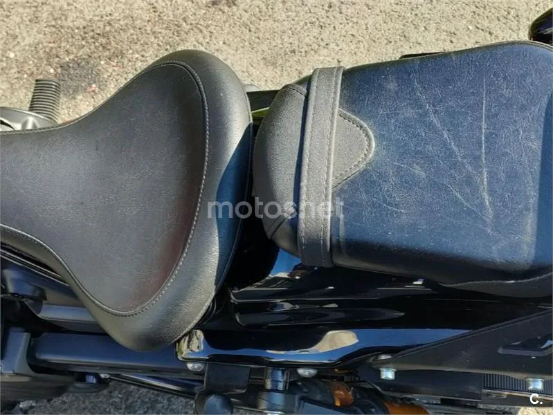 Yamaha XV950 - Vista 8