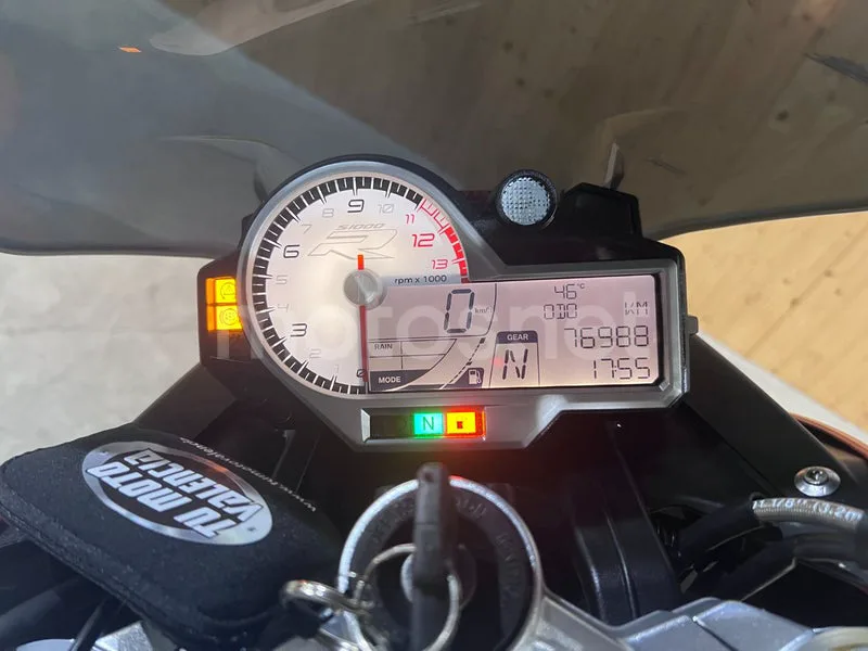 BMW S 1000 R - Vista 32