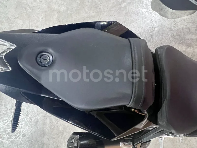 BMW S 1000 R - Vista 40