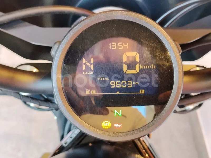 Honda Rebel 500 - Vista 5