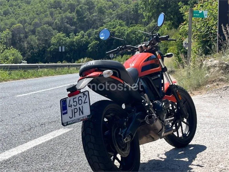 Ducati Scrambler - Vista 4