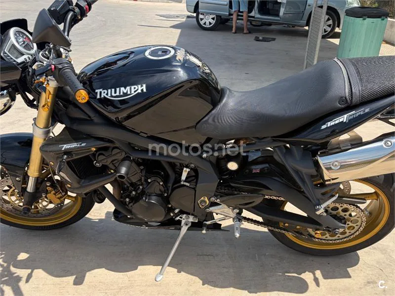 Triumph Street Triple - Vista 5