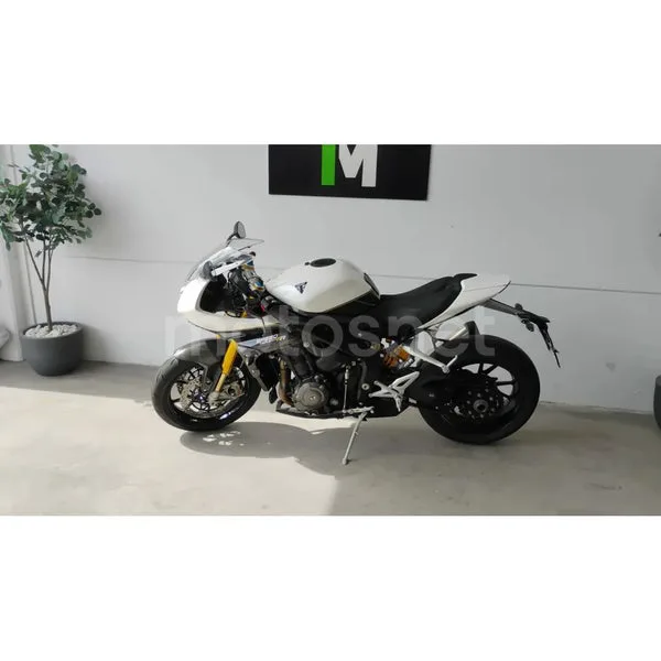 Triumph Speed Triple 13.599 € 2023 Cádiz - 1