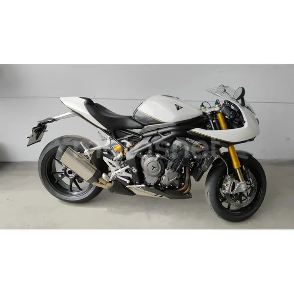 Triumph Speed Triple - Vista 5