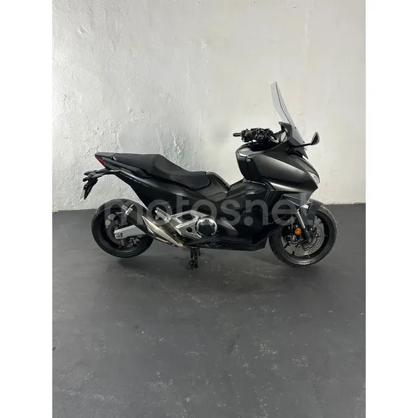 Honda Forza 750 8399 € 2022 Cádiz - 1