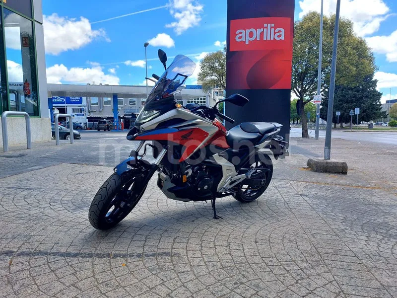 Honda NC750X 6099 € 2022 Cádiz - 2