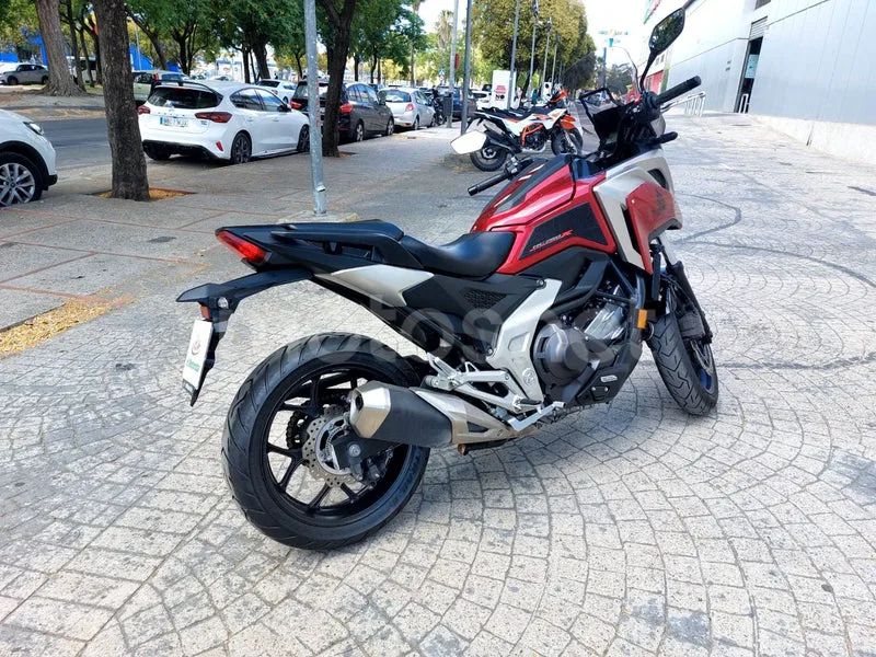 Honda NC750X - Vista 3