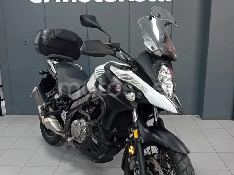 Suzuki V-Strom 650XT - Vista 5