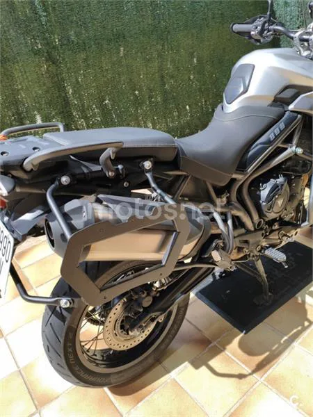 Triumph Tiger 800 XC - Vista 12