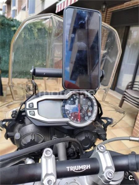 Triumph Tiger 800 XC - Vista 3