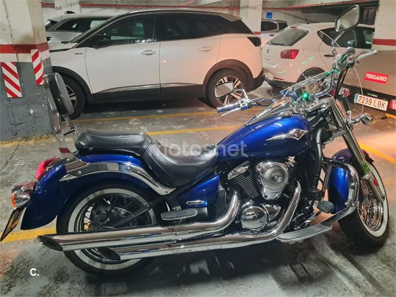 Kawasaki VN900 Classic - Vista 8