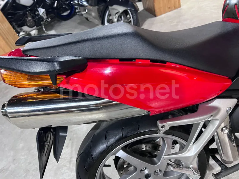 Honda VFR800F - Vista 49