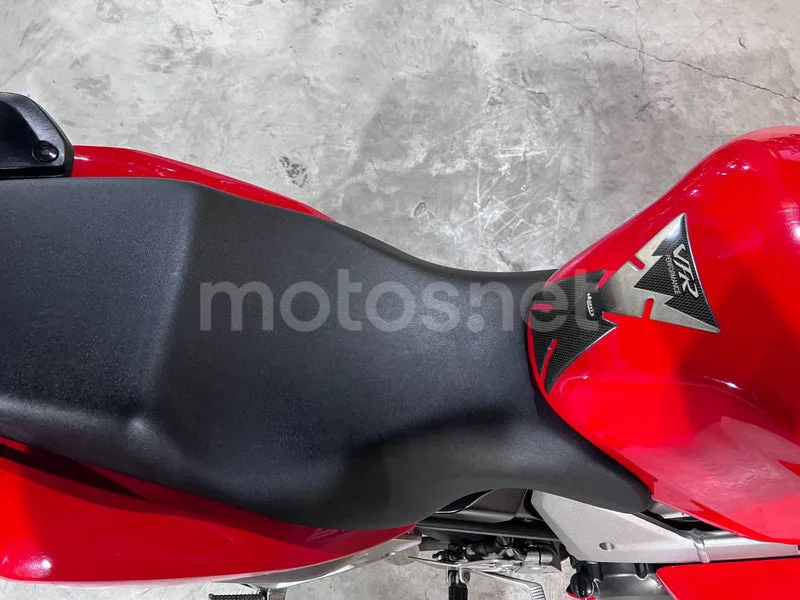 Honda VFR800F - Vista 52